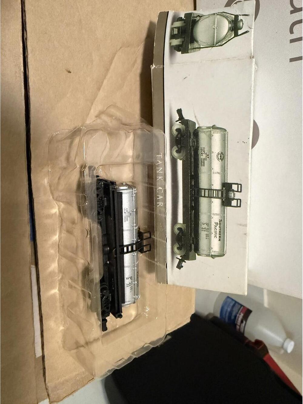 Southern Pacific Tank Car Scale 3.5" x 1.5" Railroad Train with Box